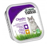 Cat food chunks with chicken and turkey